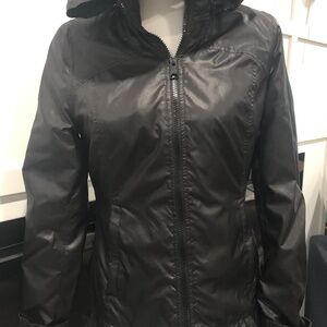 Soia & Kyo windbreaker